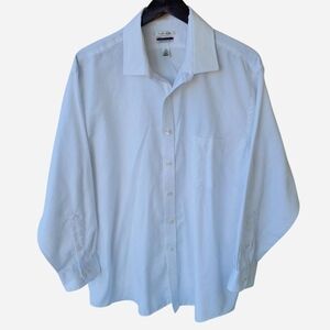 Van Heusen Classic White Dress Shirt
